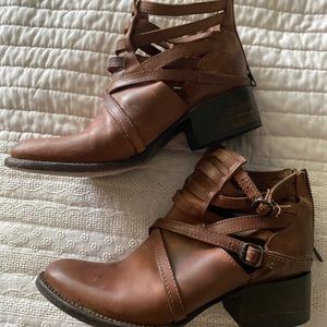 Freebird stair boots